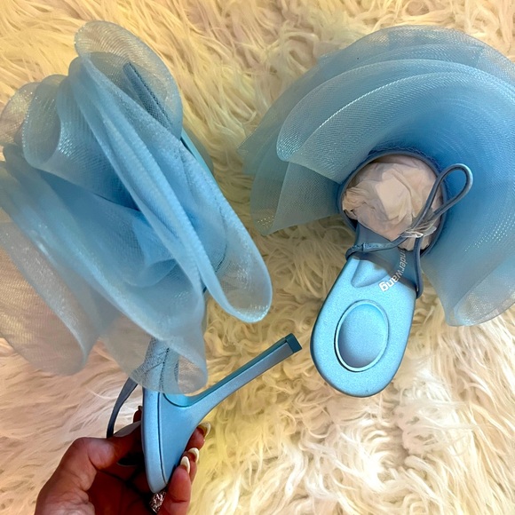 Insanely Pretty Alexander Wang “Pom 105” Silk Tulle Sandals Sky Blue 38.5 BNIB - Picture 3 of 15